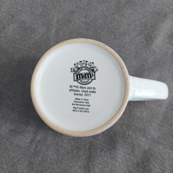 M&M Oversized Coffee Cup Mug Mars Candy 20 oz 2017 Collectible - Picture 9 of 9
